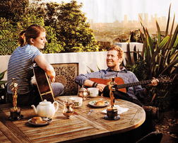 Glen Hansard and Marketa Irglova