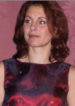 Helen Sjцholm