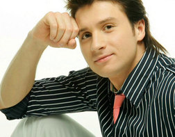 С.Лазарев