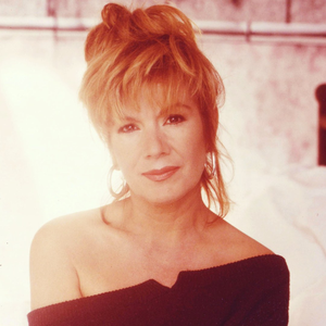 Ana Gabriel Y Vikki Carr