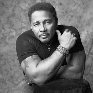 Kenny GAaron Neville
