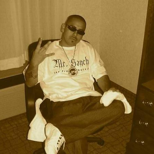 Mr. Sancho f Big Capone, Royal T