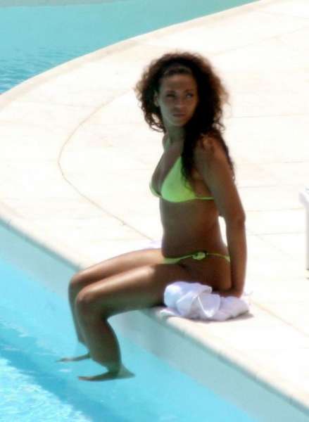 Beyonce Knowles/1181889769_1180492239_4.jpg