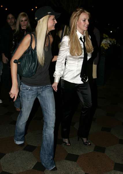 Britney Spears/1164084787_1164057271_051.jpg