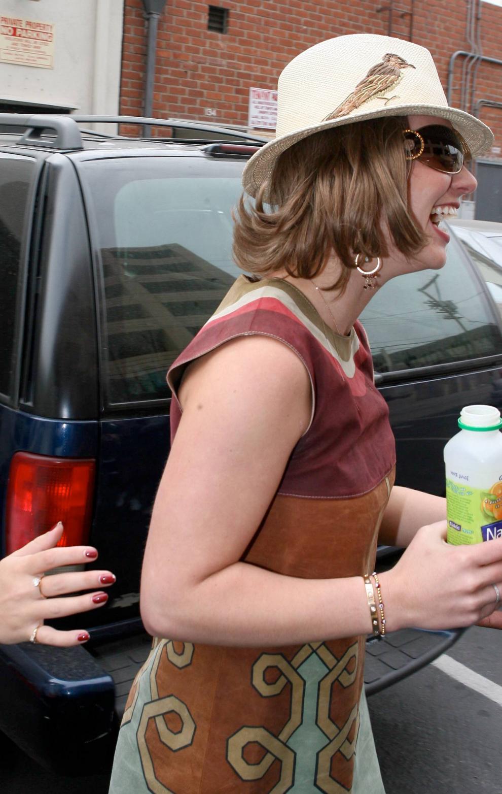 Britney Spears/1176286696_bslk5.jpg