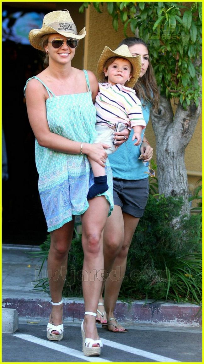 Britney Spears/1179085966_3.jpg