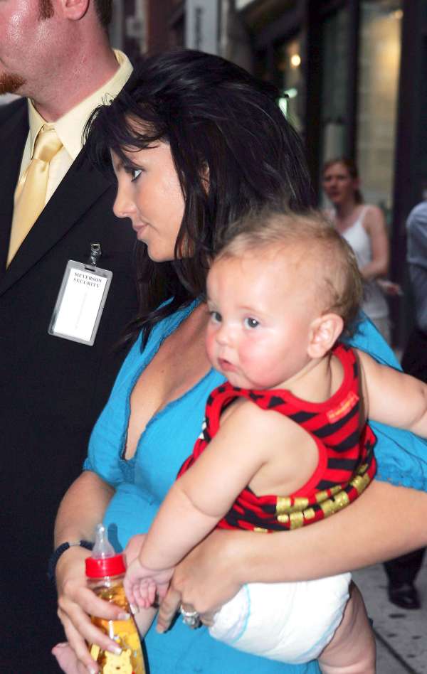 Britney Spears/3888410gdv.jpg