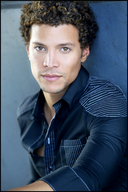 фотография JUSTIN GUARINI