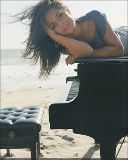 фотография Alicia Keys
