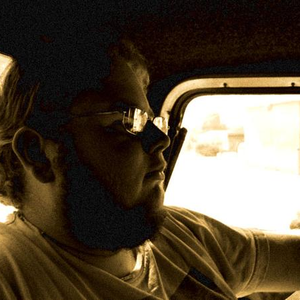 фотография suspicious individuals